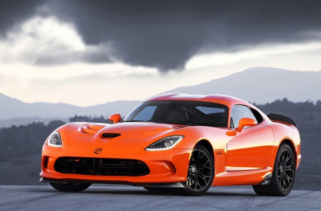 Chrysler Group’s 2014 SRT Viper (2).jpg